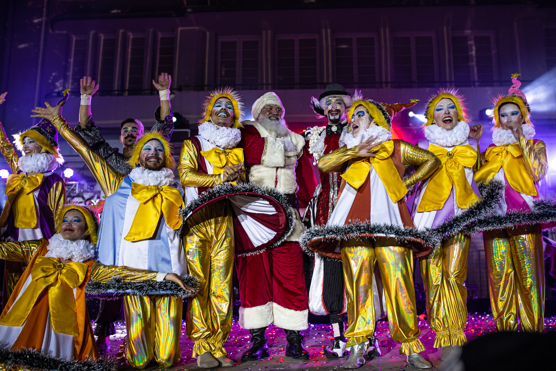 Com participação de Unimed Nordeste-RS e seu Coro, Grande Espetáculo de Natal Magnabosco emociona comunidade caxiense em duas apresentações no centro da cidade